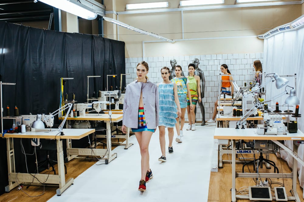 Обзор коллекции бренда ОМ Ольги Митрофановой: одежда, меняющая отношение к себе и миру